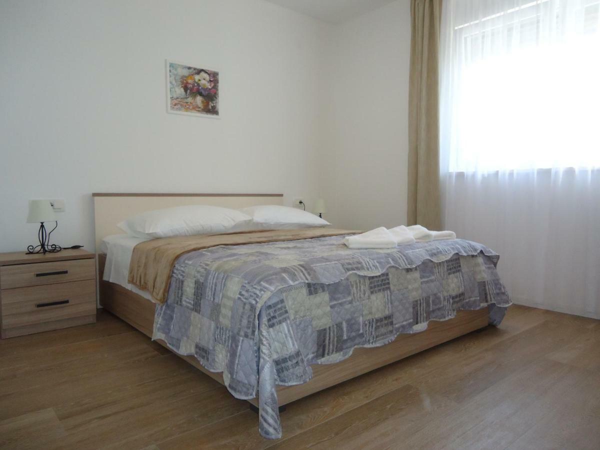 Apartment Pipe Malinska Zewnętrze zdjęcie