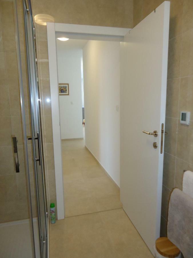 Apartment Pipe Malinska Zewnętrze zdjęcie