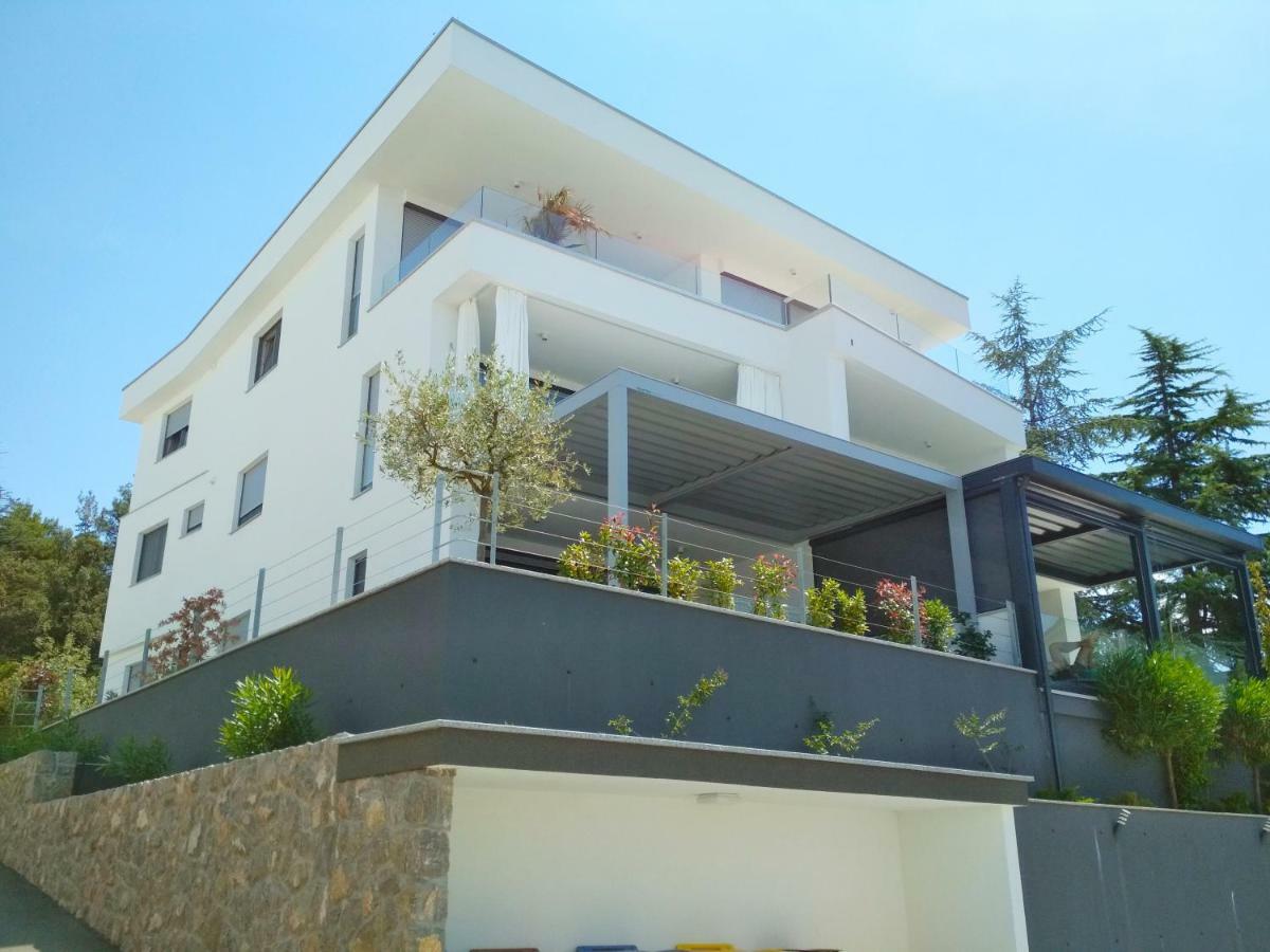 Apartment Pipe Malinska Zewnętrze zdjęcie